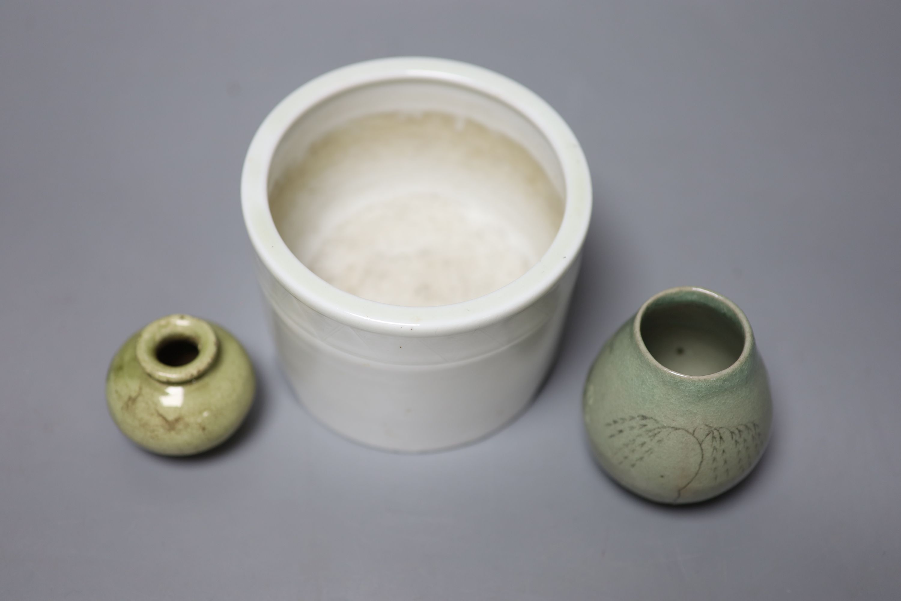 Oriental ceramics including a Chinese censer, a Chinese vase and a Korean vase, tallest 9cm